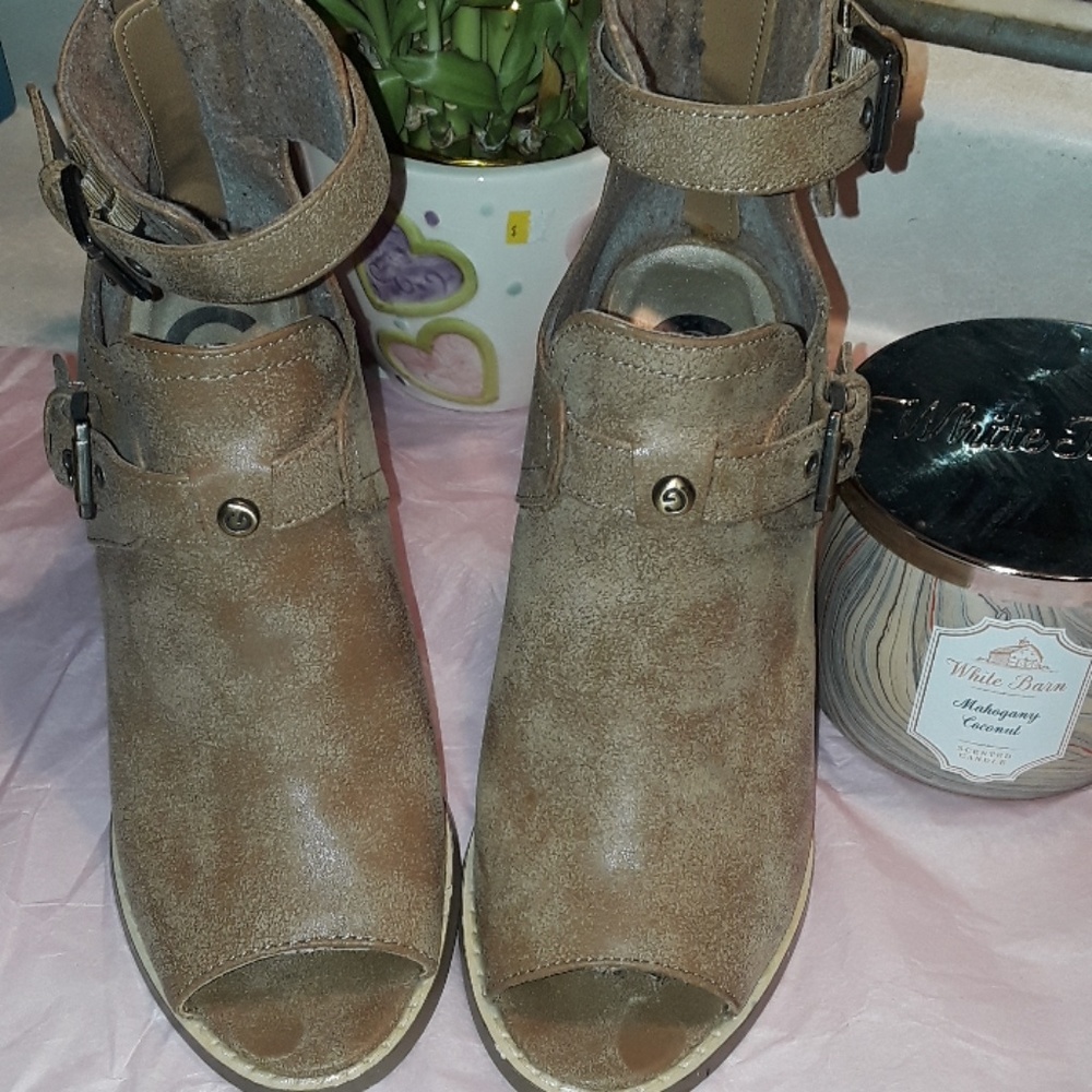 G by Guess Booties